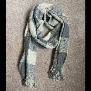 Grey Scarf